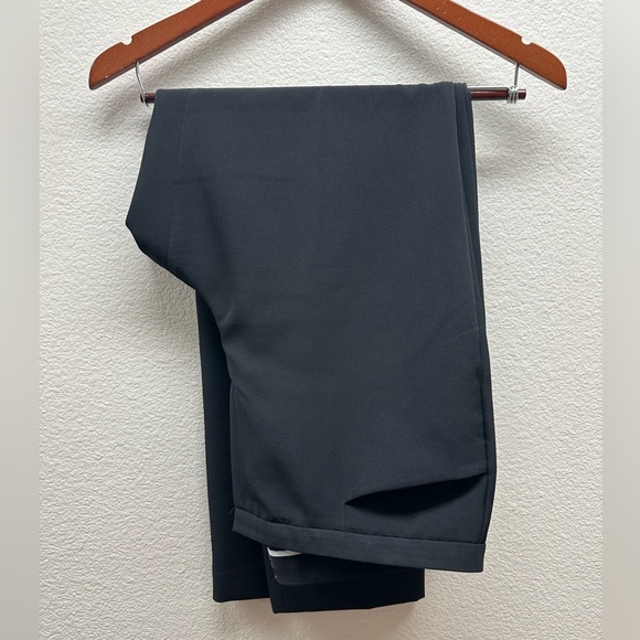 Women’s Vince Camuto Slacks - Picture 1 of 3